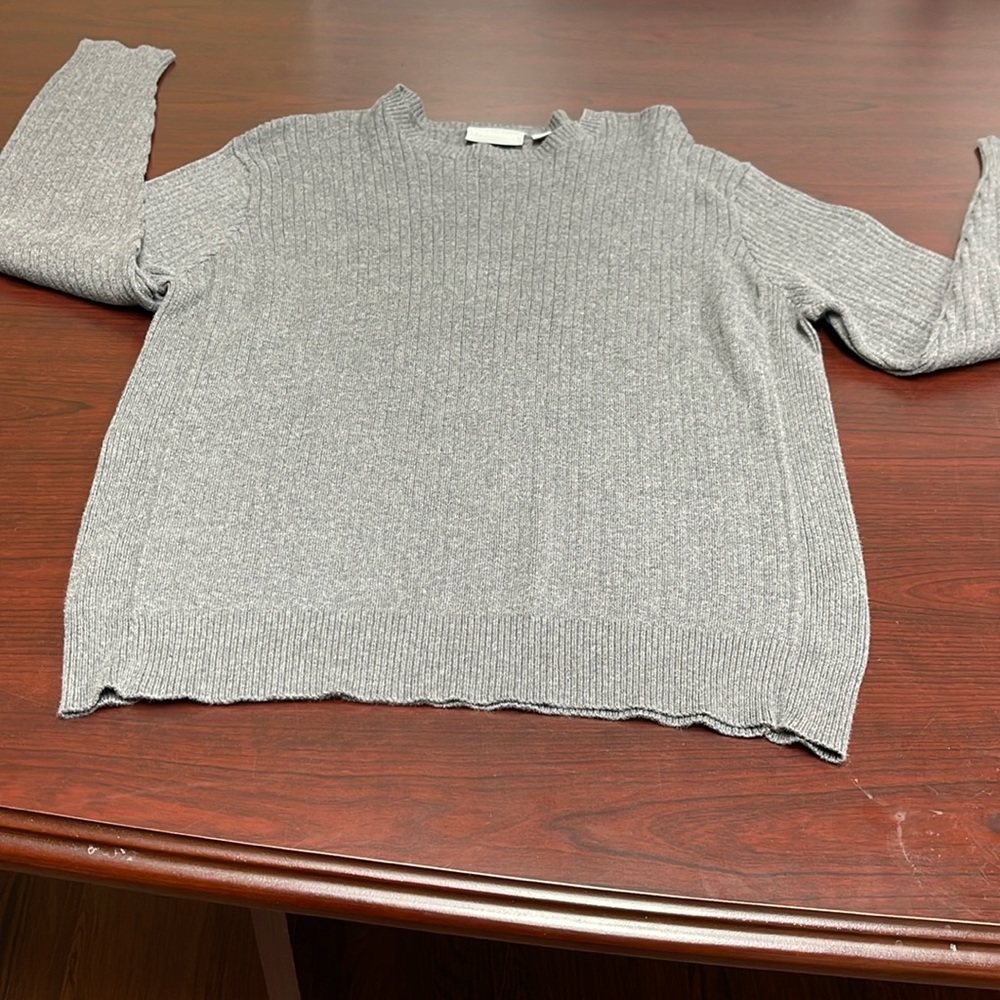 Evergreen sweater